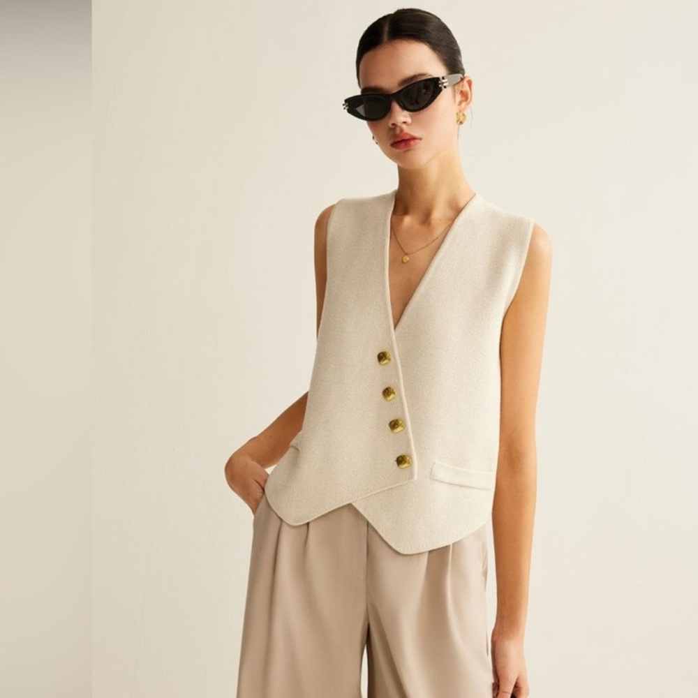 Commense Asymmetrical Sweater Vest
